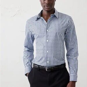 Banana Republic slim fit Navy and White Check long sleeve Shirt